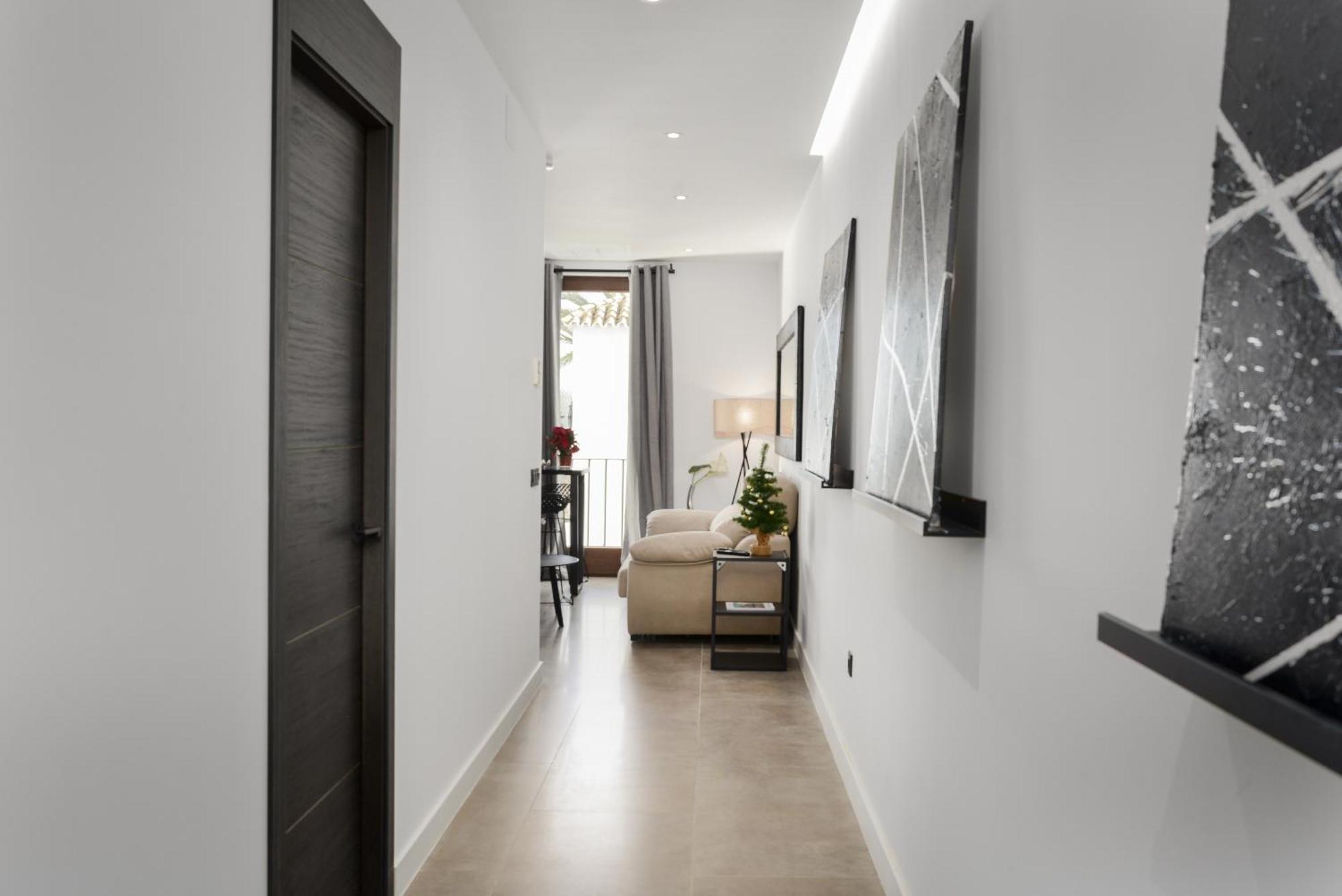 Apartment Ct 302 - Faro's Puerto Banus Boutique *